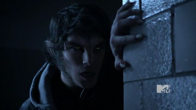 Teen.Wolf.S01E07.Night.School.HDTV.XviD-FQM.avi.Still001