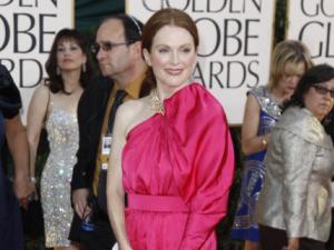 I respect redheads in pink, but this does not make up for her Boston accent on 30 Rock.