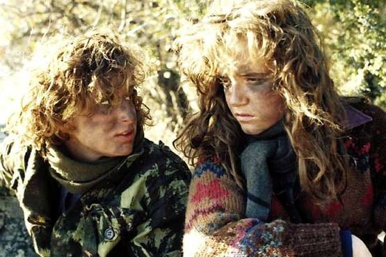 jennifer-grey-lea-thompson-red-dawn